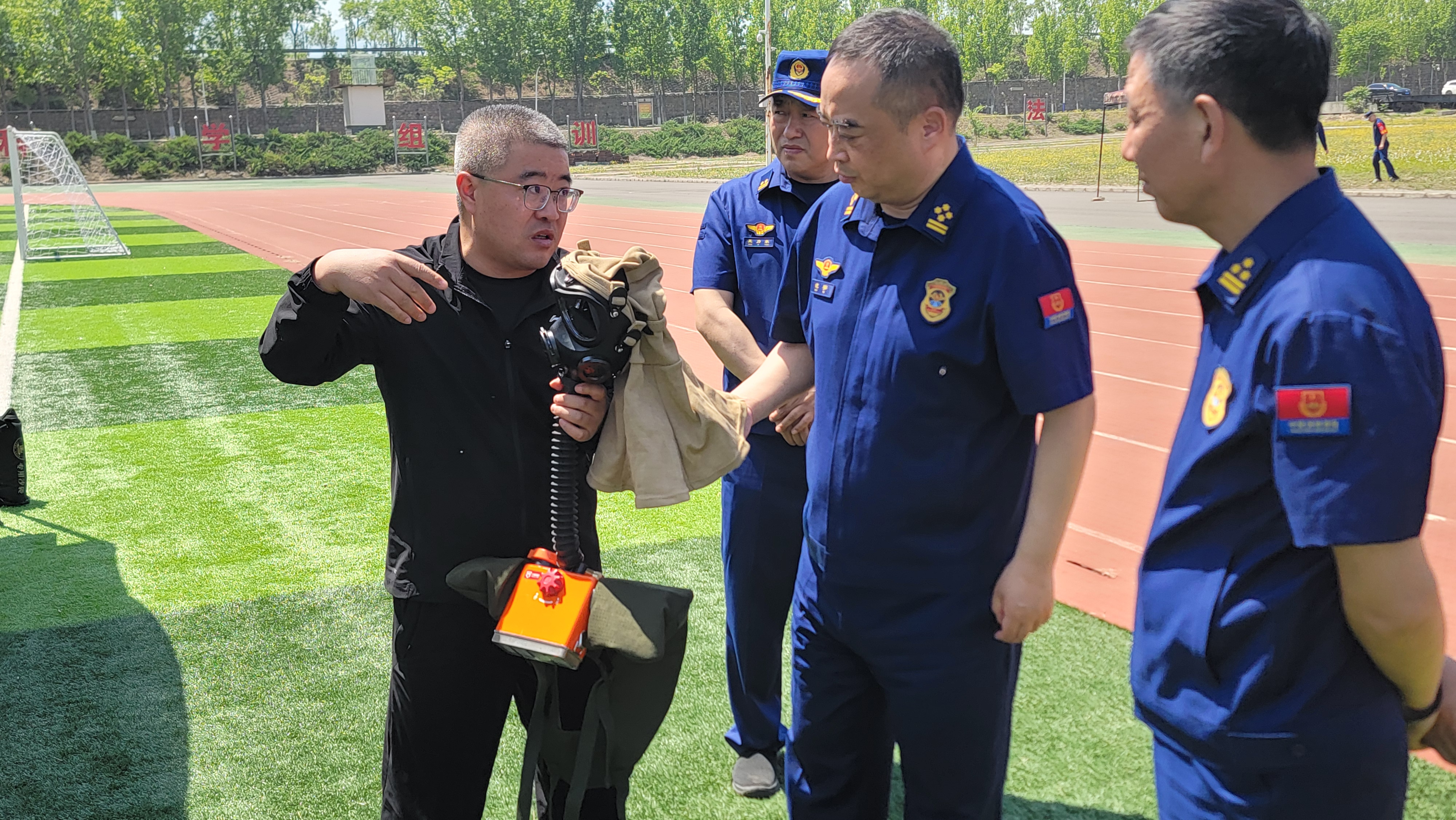 学院.jpg